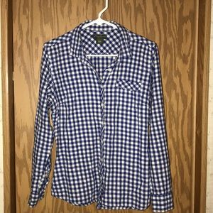 Women’s button down shirt